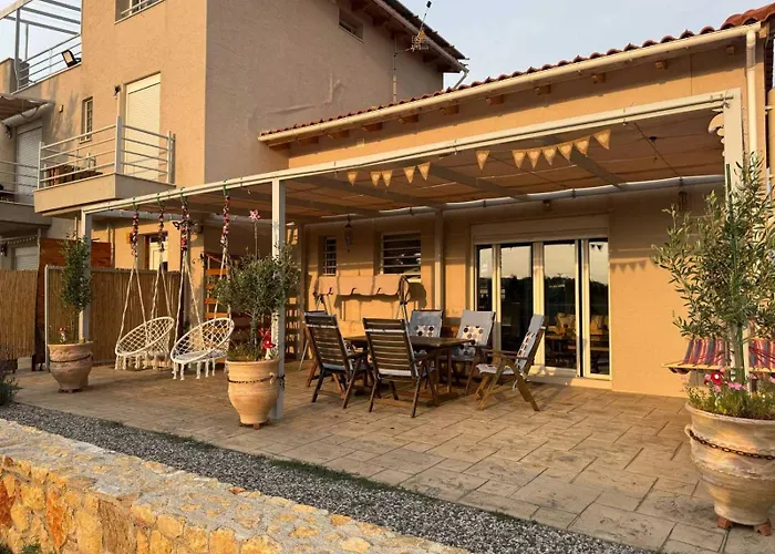 Euzoea Country Home