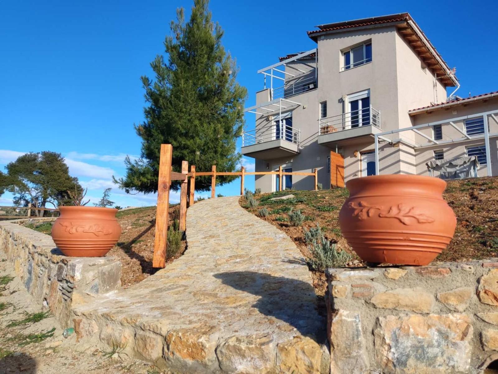 Euzoea Country Villa